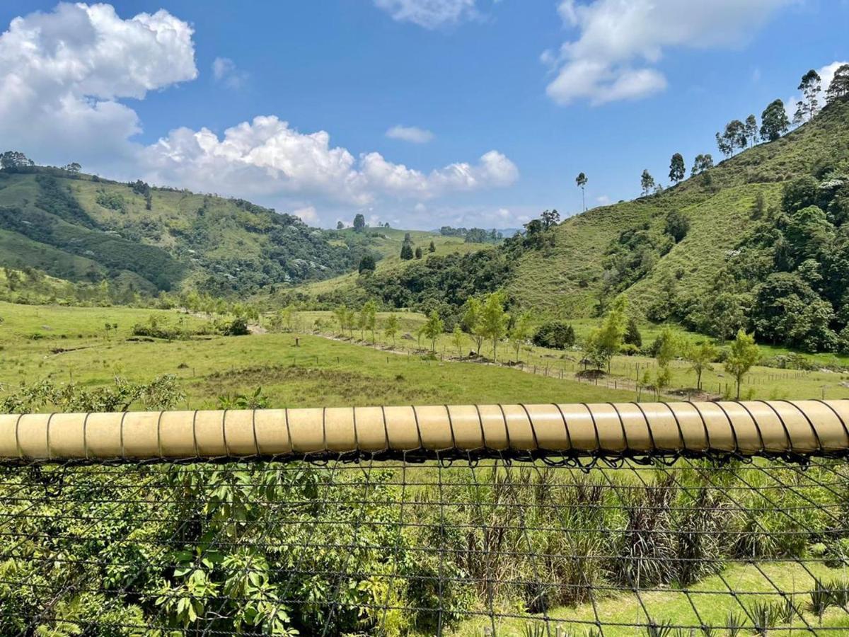 Glamping La Herradura Santa Rosa de Cabal Bagian luar foto
